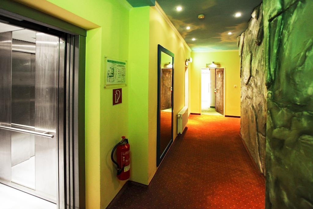 Warsteinerhof By Centro Comfort كولونيا المظهر الخارجي الصورة