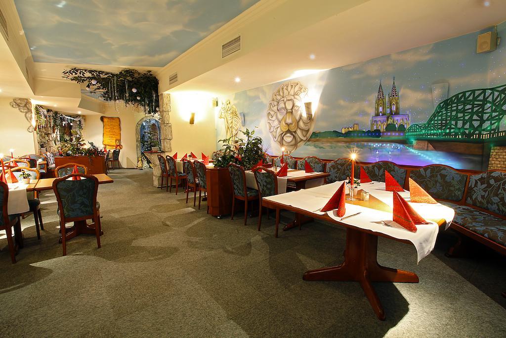 Warsteinerhof By Centro Comfort كولونيا المظهر الخارجي الصورة