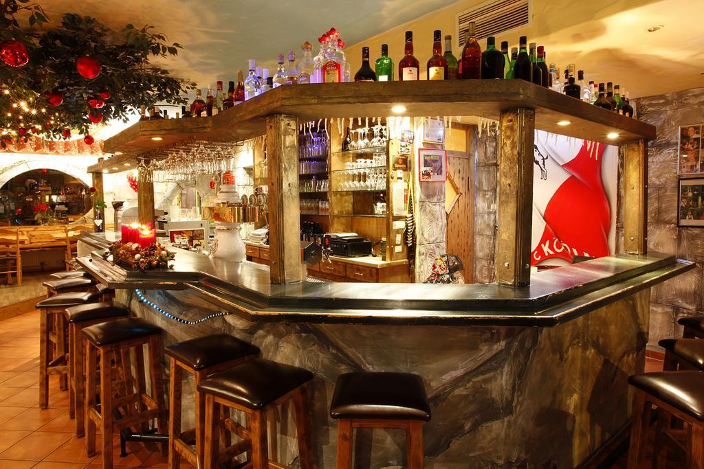 Warsteinerhof By Centro Comfort كولونيا المظهر الخارجي الصورة