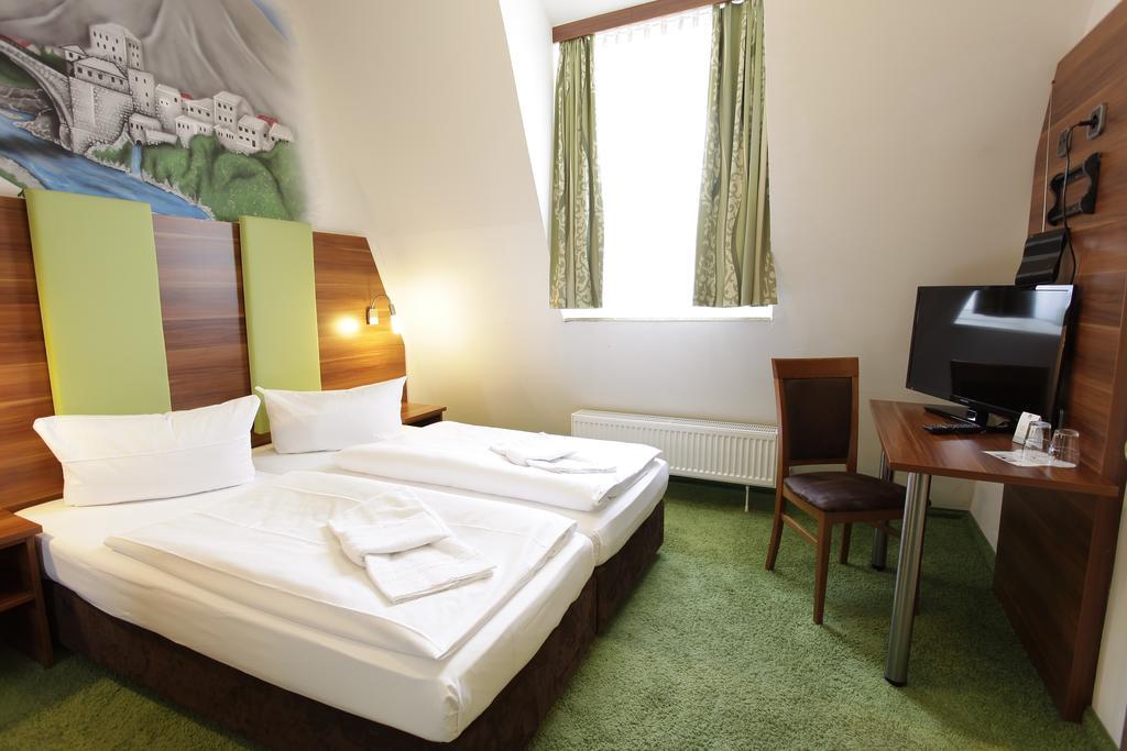 Warsteinerhof By Centro Comfort كولونيا المظهر الخارجي الصورة