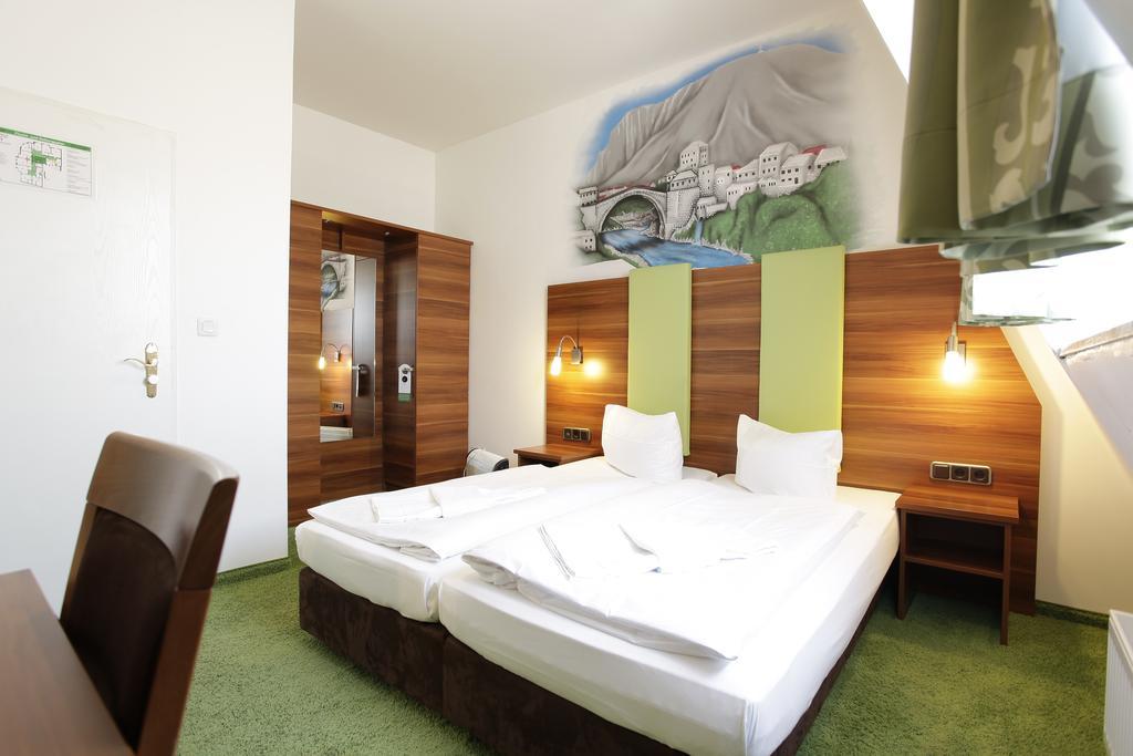 Warsteinerhof By Centro Comfort كولونيا المظهر الخارجي الصورة
